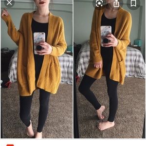 Worn twice urban outfitters sweater